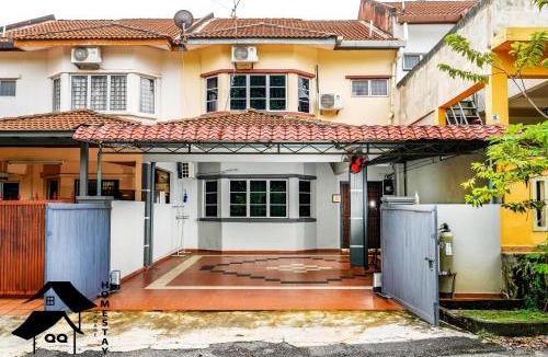 Seremban House | Seremban Centre-Oakland-Aeon-Uptown-Bkt Chedang-S2 Stay -up to 15 -20 paxs