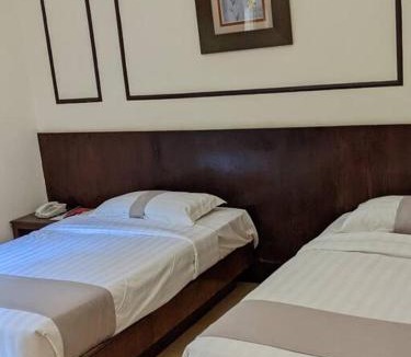 Alor Gajah Ski Chalet | Serene Holiday Chalet with pool in a quiet enclave