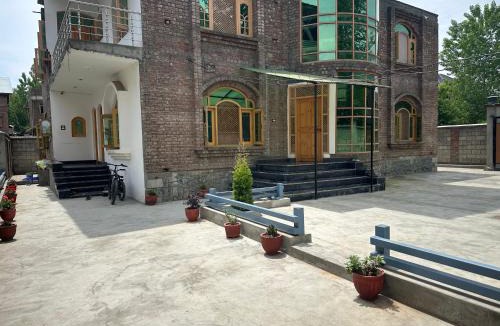 Rajbagh House | Serene stay guest house