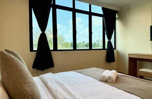 Ladang Sekolah Hotel | Serene Turtle Hotel