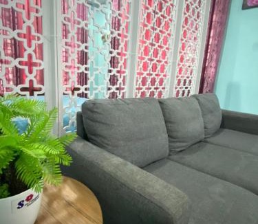 Gual Periok House | Seri Idaman Guest House (Pasir Mas)
