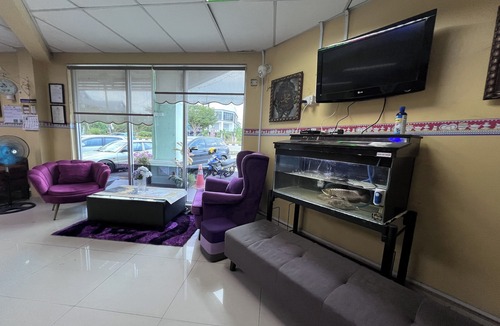 Kampung Gong Limau Hotel | Seri Kemaman Inn, Chukai Terengganu