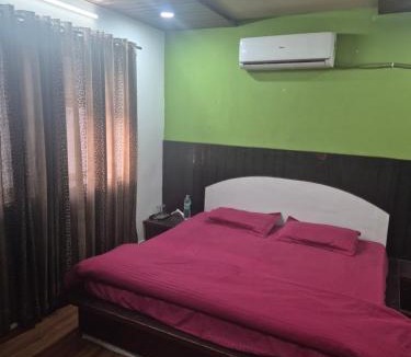 Thanesar Hotel | Seven Seas Guest House