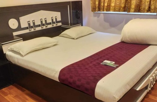 Goregaon West Bed & Breakfast | Shaheer Hospitality 111