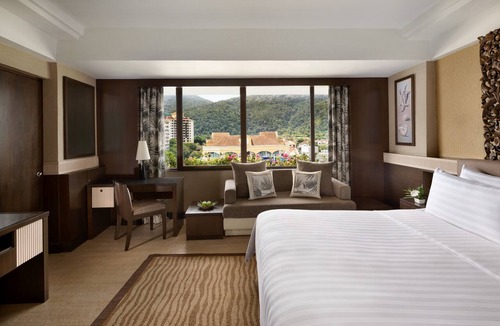 Tanjung Huma Resort | Shangri-La Golden Sands, Penang