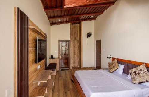 Bhimtal Hotel | Shanti Kunjj