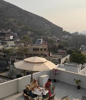 Amer Bed & Breakfast | Shanti vilas