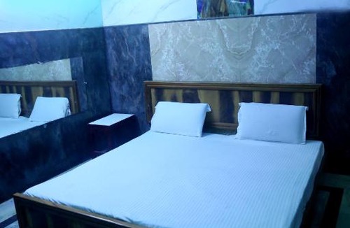 Ghaziabad House | SHARDA HOTEL