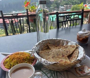 Old Manali Hotel | Sharda House