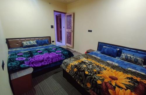 Srinagar House | SHAYAS Homestay
