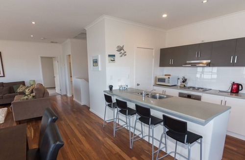 Carrickalinga House | Shearers Rest - 5 Davey Road