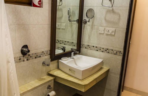 Cavelossim Hotel | Shikara Beach Resort
