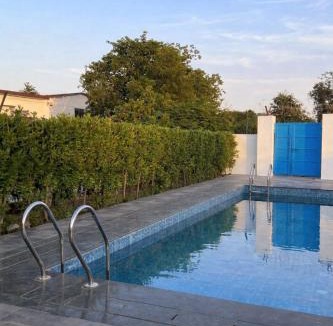 Noida Villa | Shiv kashi farm luxury 3bhk with big pool