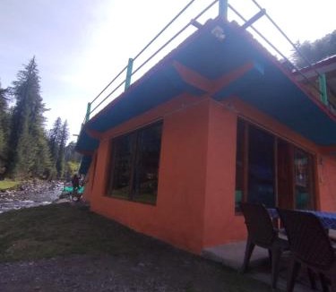 Banjar House | Shiva Valley Riverside