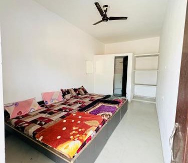Abu Road Hotel | Shivraj guest house