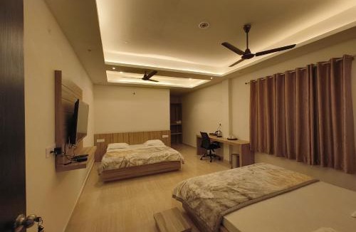 Faizabad Other | Shobhayan inn, pickup free, pet friendly