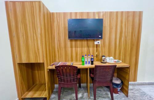 Amritsar Hotel | SHR The kings near golden temple with lift