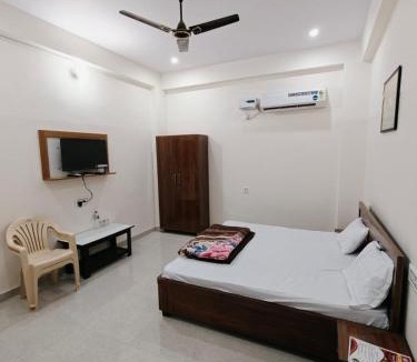 Nawa Hotel | Shree Balaji Cafe Restaurant & Guest House