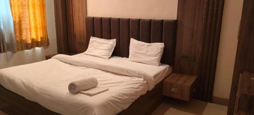Sakrai Hotel | Shree Krishna Hotel & Restraunt