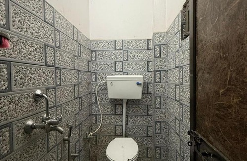 Ayodhya House | Shri Raghuveer guest house