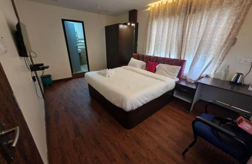 Central Chennai Hotel | Silveira's Inn