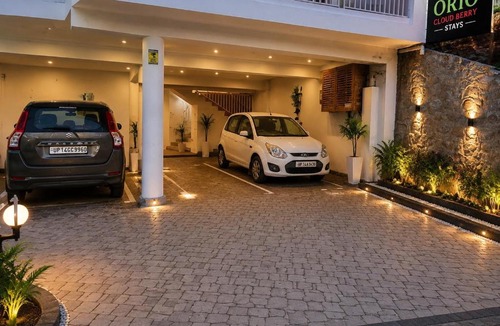 Dharampur Apartment | Silver Crest Hotel Kasauli