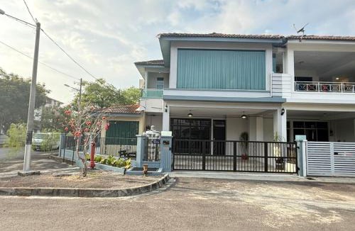 Simpang Ampat House | Silver Home 銀家轩民宿
