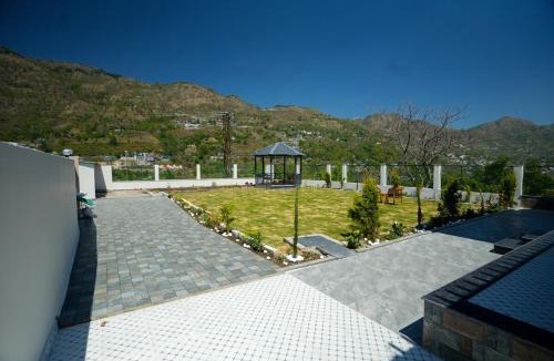 Bhimtal Villa | Silver Steps Villa