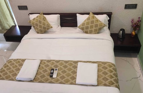 Manjakuttai Hotel | SILVER VALLEY VILLAS