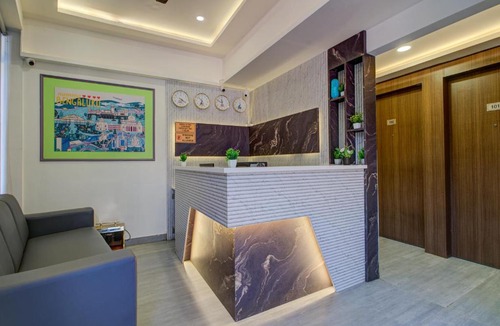 Yelahanka Hotel | Silverkey Hotel Yelahanka