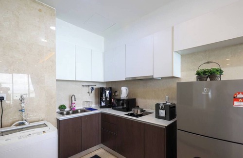 Taman Melaka Raya Apartment | Silverscape Deluxe Melaka by I Housing