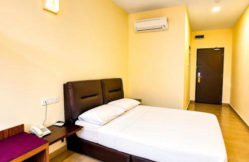 Kluang Hotel | SiN LiEN HOTEL