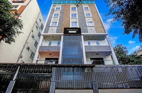 BTM Layout House | Single Room Madiwala Lake Park