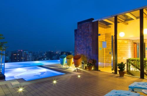 Gulshan Hotel | Six Seasons Hotel
