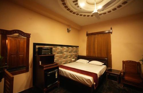 Kalapettai Hotel | SK Grand Palace