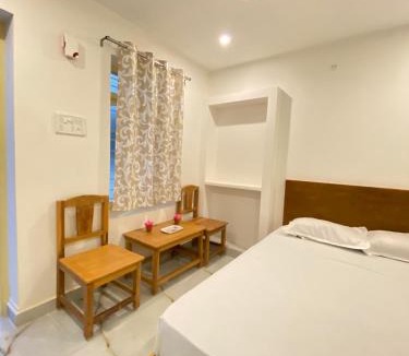 Mahabalipuram Hotel | Skanda's Residency & Rooms