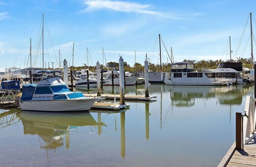 Lemon Tree Passage House | Skippers Landing- On the water with private jetty