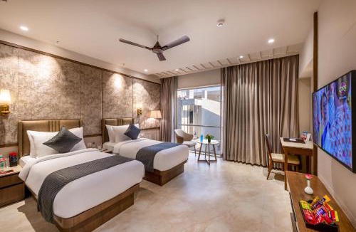 Nanded Hotel | SkkyLight Lords Inn Nanded