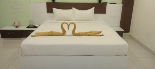 Periamet Hotel | SKM REGENCY