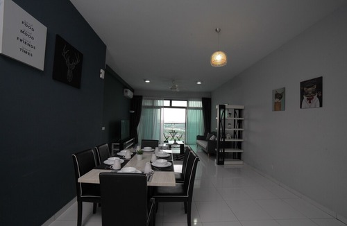Bukit Indah Apartment | Sky Loft Premium Suites 18-07