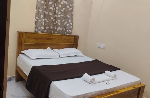 Alaparthi Cabin | sky mountains guest house