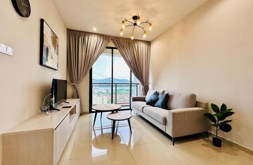 Kampung Sungai Nibong Apartment | Sky Pool Luxury Sea View Near Penang Airport 9pax