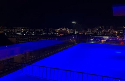 Downtown Kota Kinabalu Hotel | Sky Suite Top floor with Rooftop Pool & Gym