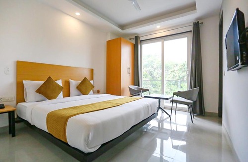 Gurugram Hotel | Sleepy Soul by STEPiNN