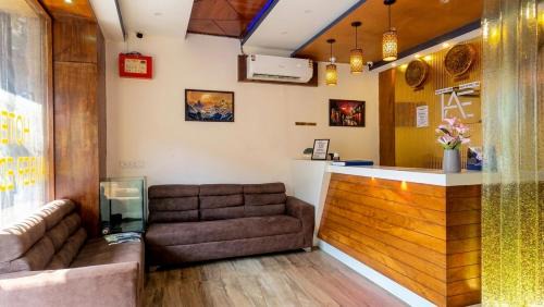 Prabhadevi Hotel | Smooth Checkin By Amber Edition - Mumbai
