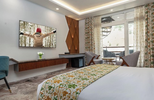 Sonamarg Hotel | Snowland Resort & Spa - Riverfront