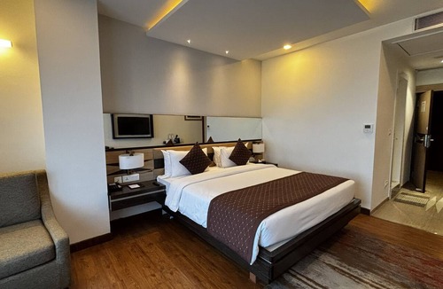 Itahari Hotel | Soaltee Westend Itahari
