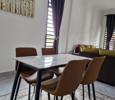 Kampung Raja Dagang House | Sofhea Homestay Cherang Ruku