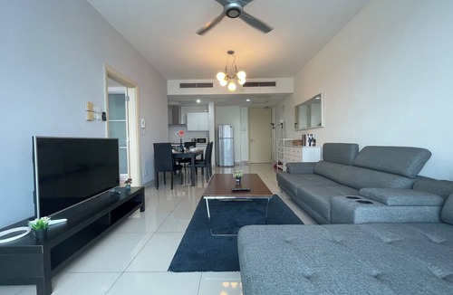 Kuala Lumpur Apartment | Solaris Dutamas by Manhattan Group