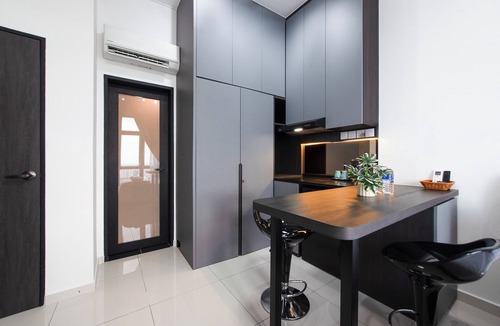 Taman Century Apartment | Space Residency by A-Walk 100m to KSL